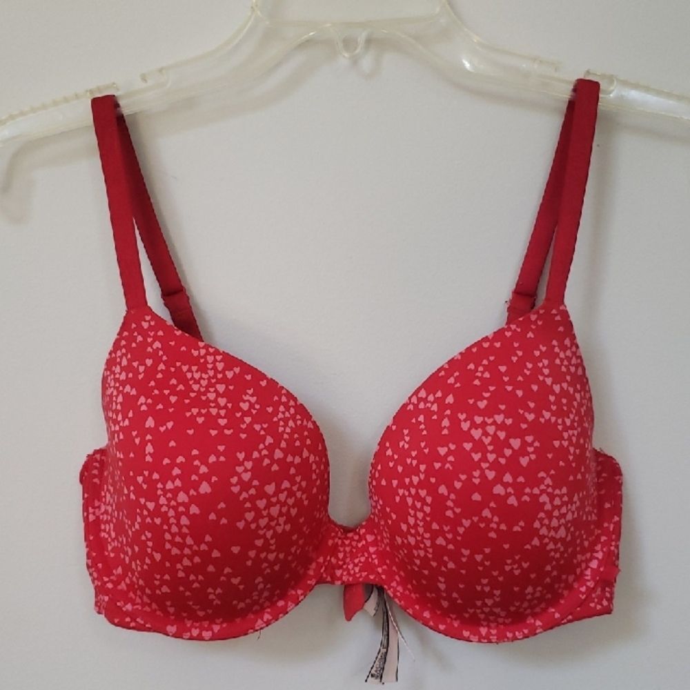 Victoria's Secret Pink Heart Pattern Red Bra 36D Lined Demi Coquette Tee Shirt